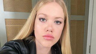 Fenomen Serel Yereli dekolteli pozunu paylaştı! Soyun da rahatlasın şu millet