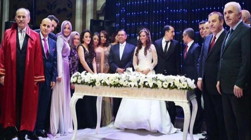 İstanbul'da yılın düğünü