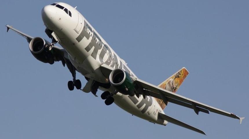 Ebola’ya yakalanan hemşirenin uçuşuna izin verilmiş