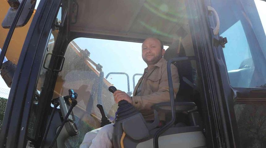 Yanlış binayı yıkan kepçe operatörü konuştu: Ben bile şaşırdım