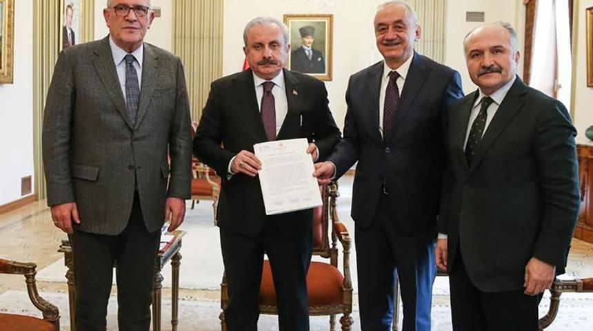 İYİ Parti'den Nobel Barış Ödülü adımı! Kırım Türklerinin lider Mustafa Abdülcemil Kırımoğlu önerildi