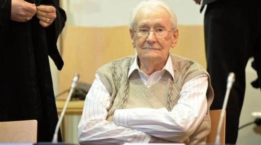 93 yaşındaki Nazi subayı mahkemede &ouml;z&uuml;r diledi