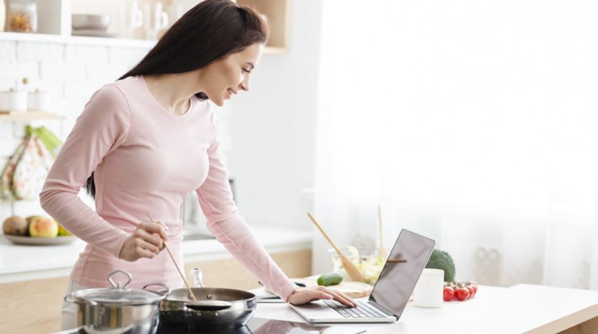 Pepeçura nedir, nasıl yapılır? Şipşak hazırlanan üzümlü pepeçura tatlısı malzemeleri ve tarifi!