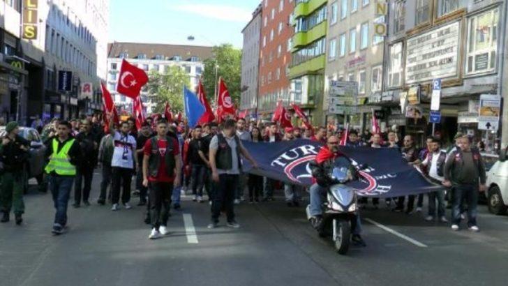 Münih’te PKK’ya karşı miting yapıldı