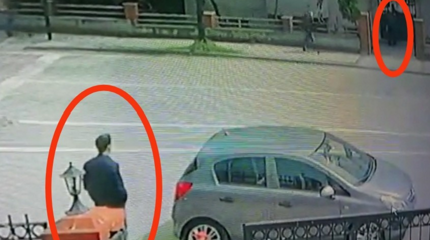 Yaşlı adamı adım adım takip etti, 59 bin liralık kapkaç kameralara böyle yansıdı