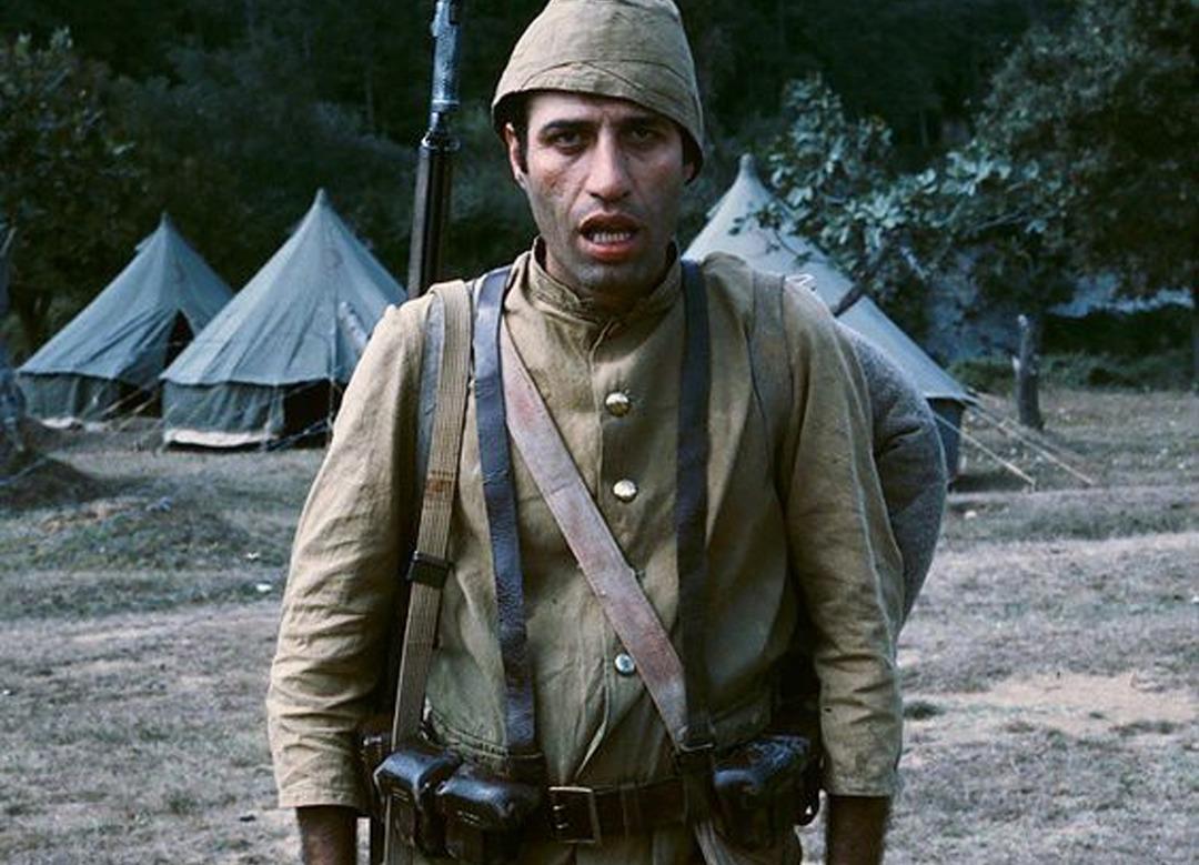 G&uuml;l Sunal'dan 'Kemal Sunal cimri' iddiasına yanıt! "Boş &ccedil;ek imzalardı"