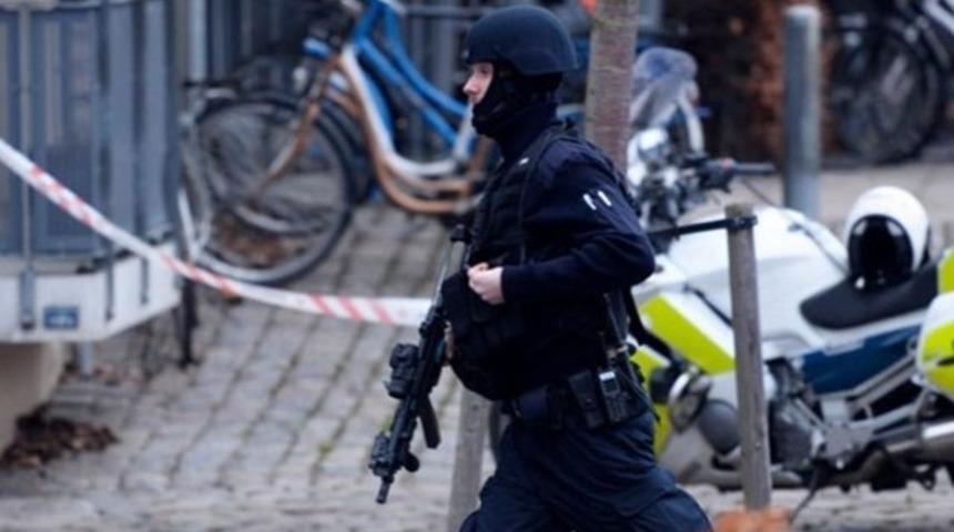 Danimarka'da art arda iki saldırı ger&ccedil;ekleştiren zanlı &ouml;ld&uuml;r&uuml;ld&uuml;