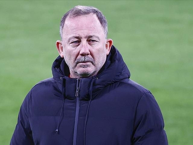 SON DAKİKA: Beşiktaş Sergen Yalçın'ın anjiyo operasyonu geçirdiğini açıkladı!