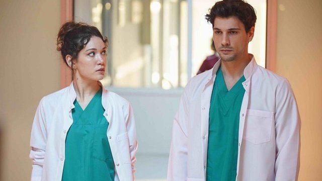 Kasaba Doktoru dizisi ne zaman, saat kaçta, hangi kanalda? Kasaba Doktoru dizisi konusu ne?