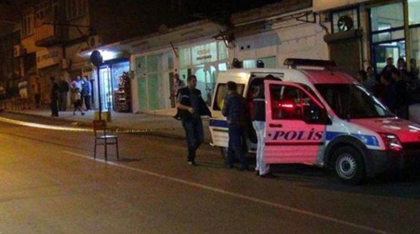 Kahvehaneye silahlı saldırı: 3 yaralı