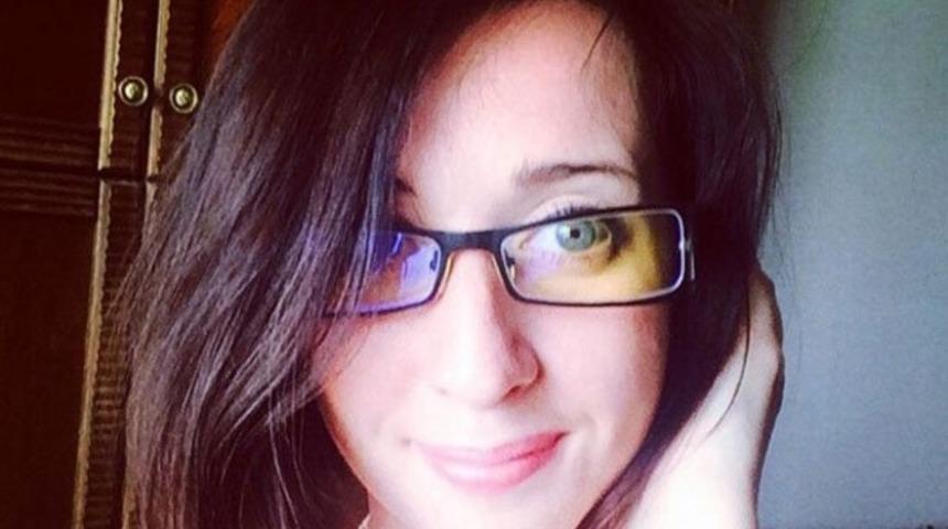 Üniversiteli kız, selfie çekmek isterken canından oldu