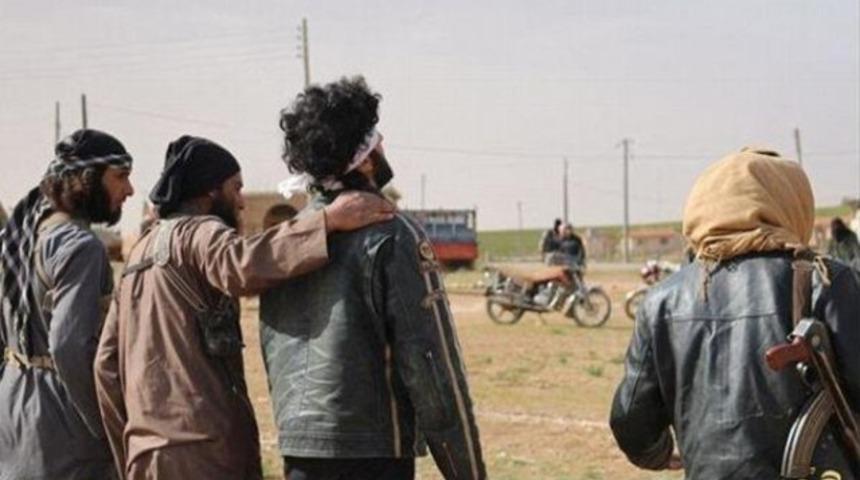 Önce sarıldılar, sonra vahşice öldürdüler