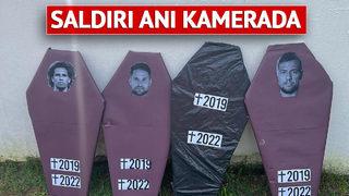 Kan donduran anlar! Flamengolu taraftarlar oyuncuları tabuta koydu...