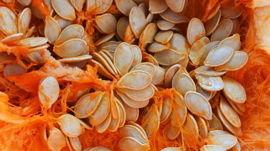 En b&uuml;y&uuml;k sorunu anında &ccedil;&ouml;z&uuml;yor! Uyumadan &ouml;nce bir &ccedil;ay bardağı yemeniz yeterli