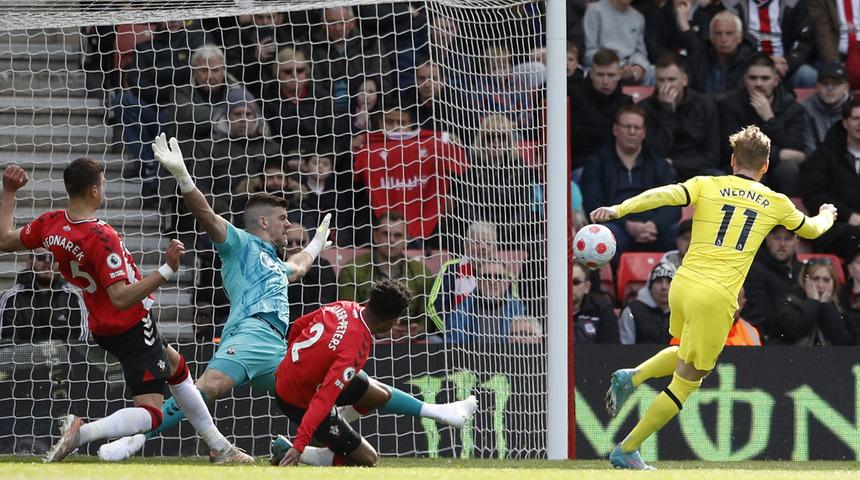 Chelsea'den tarihe geçecek skor! Acımadılar