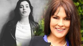 Aydan Şener'in kızı Ecem Akbin de annesinin izinden gitti! Bakın hangi dizilerde oynamış