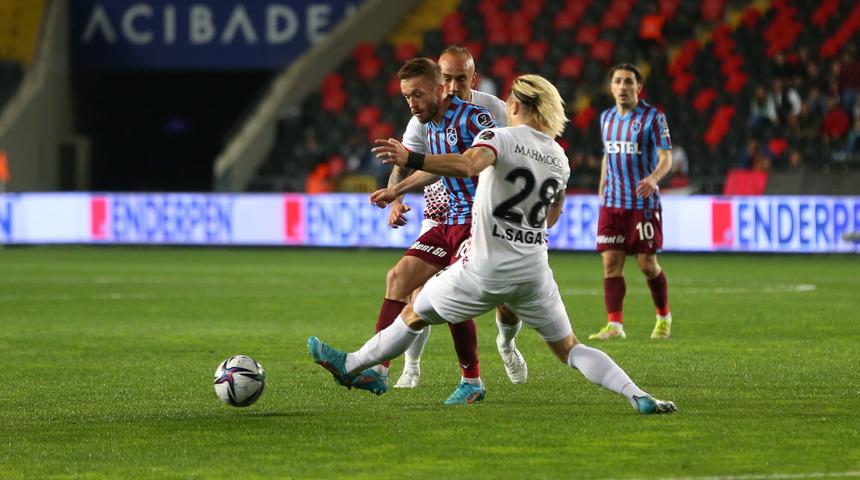 Trabzonspor'a neler oluyor? Gaziantep deplasmanında puan kaybı...