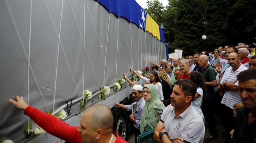 Soykırım kurbanları Saraybosna'ya getirildi