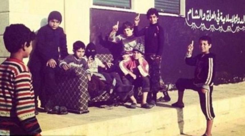 İşte IŞİD'in çocuklar için 'cihat okulu'