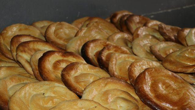 Bayburt'ta tandır ketesi, sahur sofralarını süslüyor