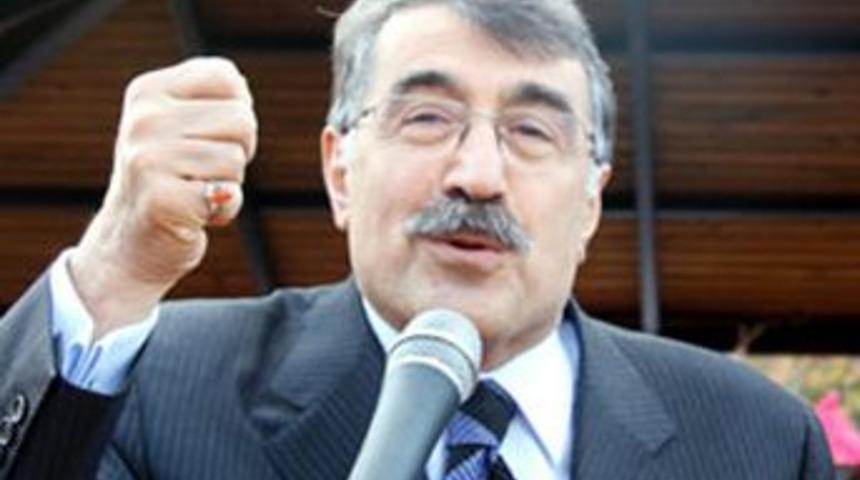 Aksu:"CHP sahilleri aldı ama karada boğuldu"