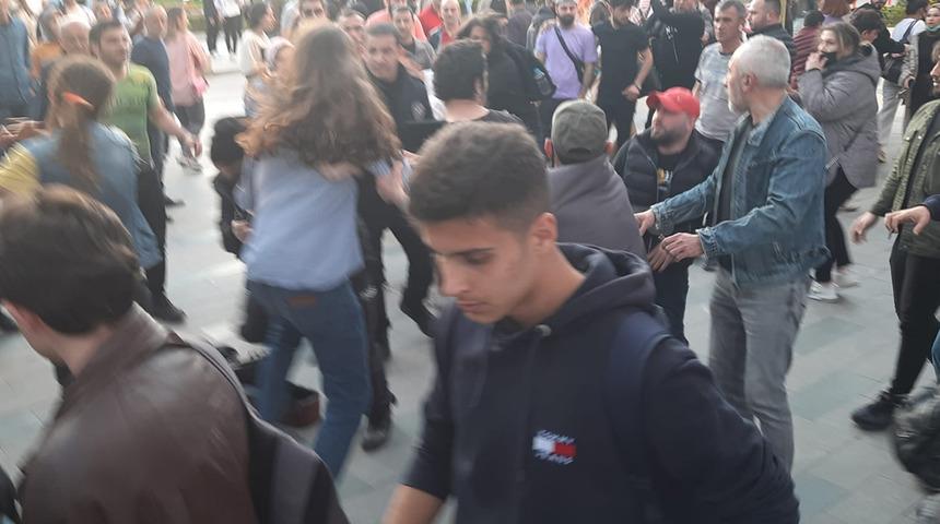 'Ramazanda alkol içemezsiniz' tartışması kavgaya dönüştü