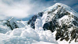 Nepal’de çığ felaketinde ölü sayısı artıyor