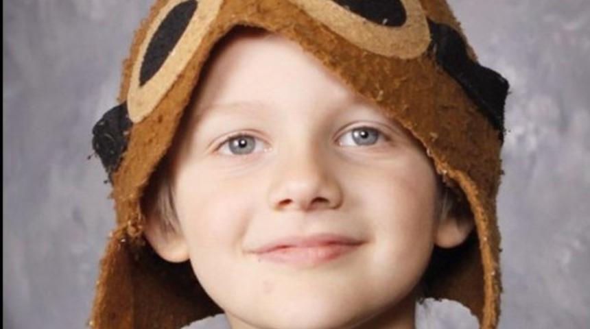 6 yaşındaki oğlunu k&ouml;pr&uuml;den attı