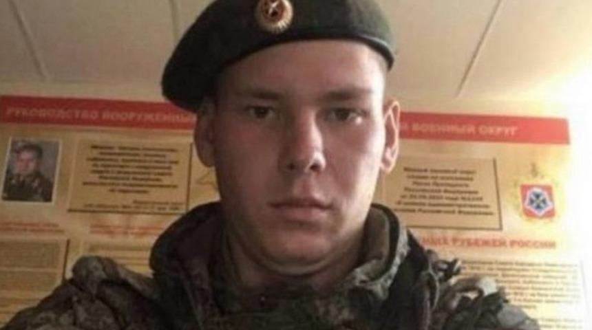 Korkunç görüntüler! Küçücük bebeğe öyle bir şey yaptı ki...