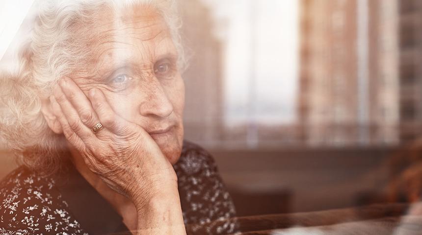 Koku alamayanlar dikkat! Parkinson hastalığının en büyük belirtisi...