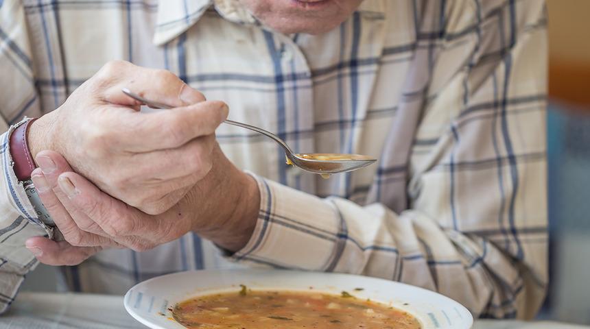 Parkinson riski erkeklerde 2 kat daha fazla 