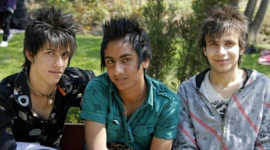 İran'dan apa&ccedil;i sa&ccedil; modeline yasak