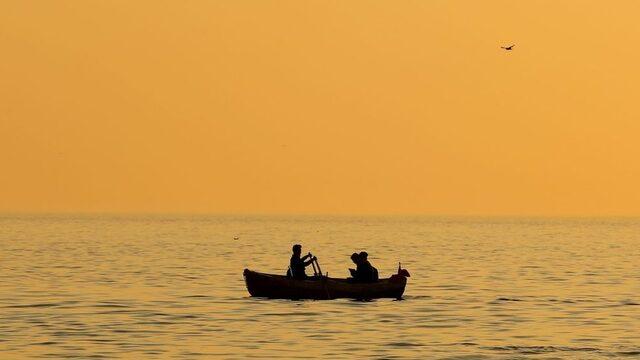 İstanbul Valisi Yerlikaya'dan deprem açıklaması: İlimizde ve ilçelerimizde herhangi bir olumsuz durum yoktur