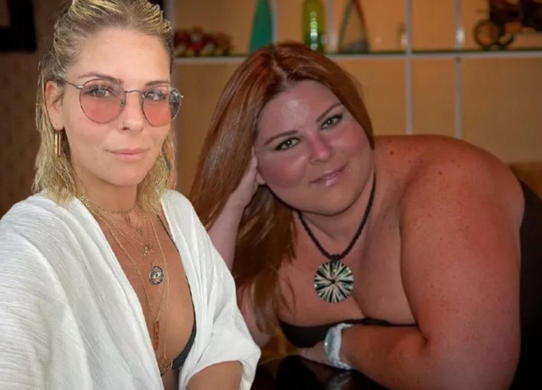 Pelin &Ouml;ztekin bornozuyla balkona &ccedil;ıktı! G&ouml;ren bir daha baktı