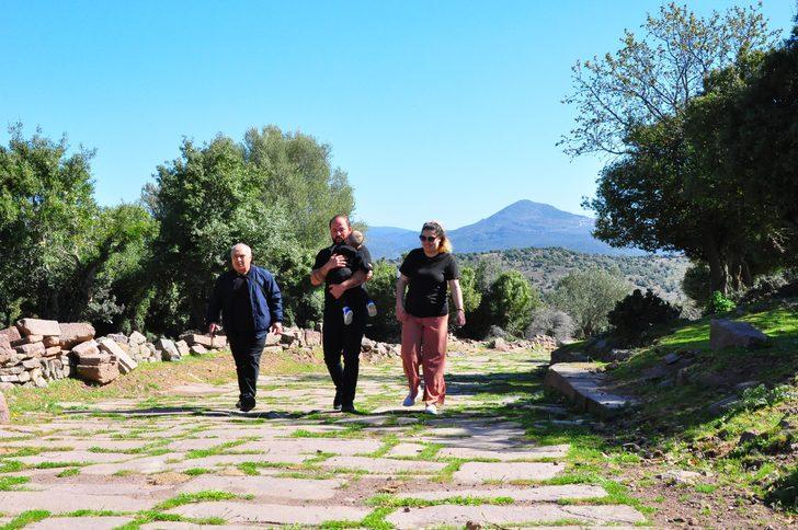 Aigai Antik Kenti'nde ziyaretçi yoğunluğu! Bir yılda 15 katına çıktı G4