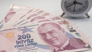 Asgari ücret ve memur maaşı zammı için Memur-Sen’den flaş talep: Daha ilk aydan fark oluyor, 3 ayda bir ödensin