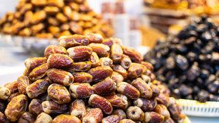 Gıda sahtekarları şimdi de hurmaya el attı: Hurma diye zehir yemeyin! Üzerinde beyaz leke varsa...