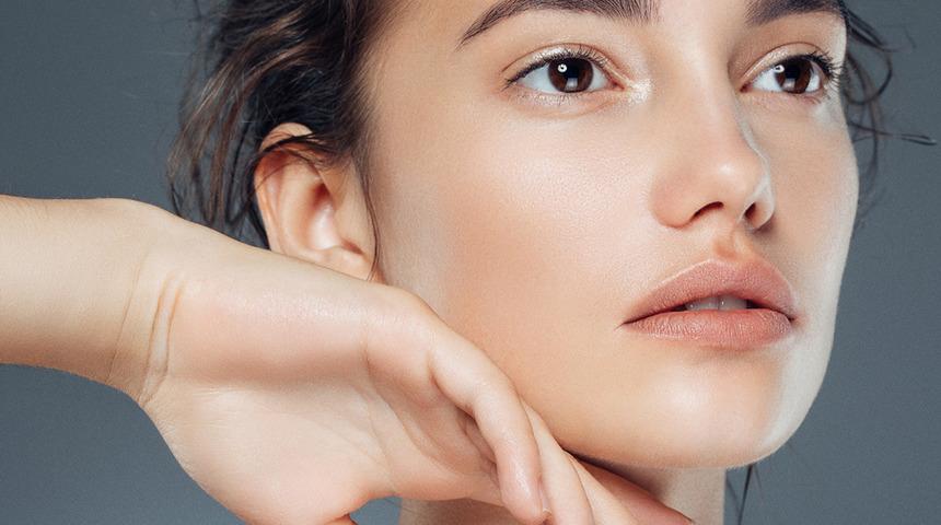 Bu özelliklerini hiç duymamıştınız! Tüm cilt problemlerini çözüyor