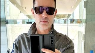 Mustafa Sandal'ın yeni imajı şaşkına çevirdi! Emrah mı o?