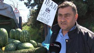 Seyyar satıcının yöntemi şaşırttı! Bu da IBAN'lı karpuz satışı