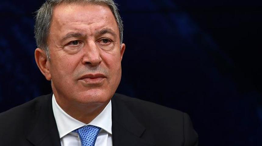 Son dakika: Milli Savunma Bakanı Akar'dan Karedeniz'deki mayınlarla ilgili açıklama