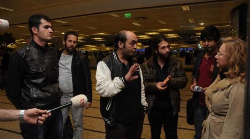 9 Türk vatandaşı serbest