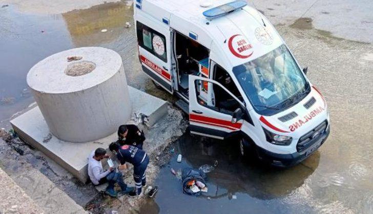 İzmir'de gasp şüphelisi polisten kaçarken bacağını kırdı
