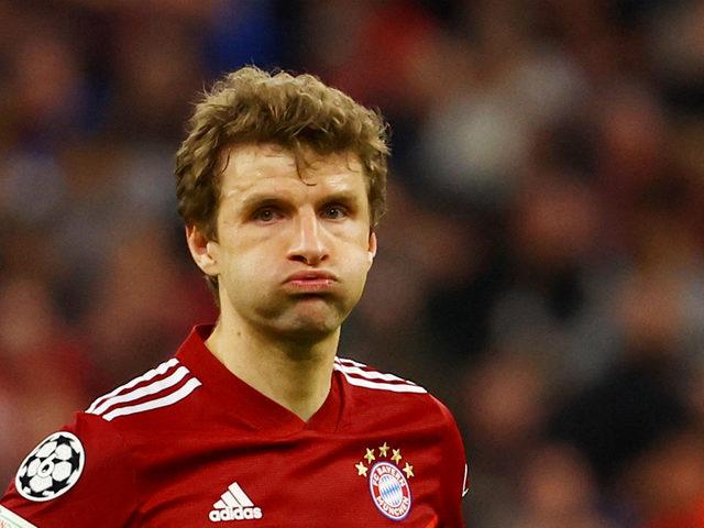 Bayern Münih havlu attı! Sürpriz skor...