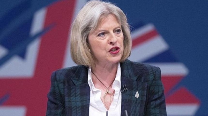 İngiltere'de yeni tartışma: T&uuml;rkiye'ye polis g&ouml;nderelim