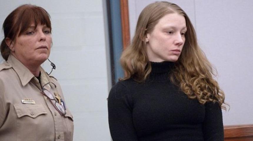 Oğlunun ölümüne seyirci kaldı