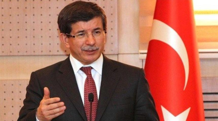 Davutoğlu: O gece arkadaşlar gazeteyle temas kurdular