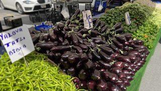 Fiyatlar yarı yarıya düştü ama poşetler 250 liraya bile dolmadı