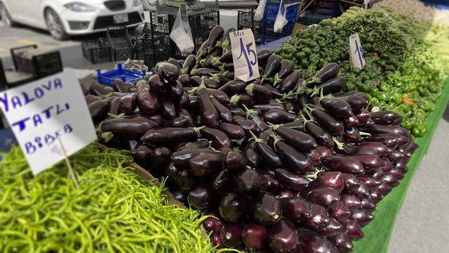 Fiyatlar yarı yarıya düştü ama poşetler 250 liraya bile dolmadı