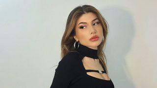 Fenomen Şeyda Erdoğan'ın dekolteli paylaşımları tepki çekti! İyice zıvanadan çıktın